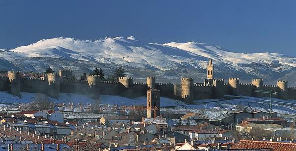 Vista Panorámica de Ávila en invierno